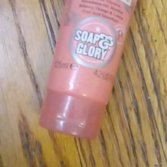 SOAP & GLORY HEEL GENIUS FOOT CREAM MOISTURIZER FULL SIZE 125ML NEW - Picture 7 of 7